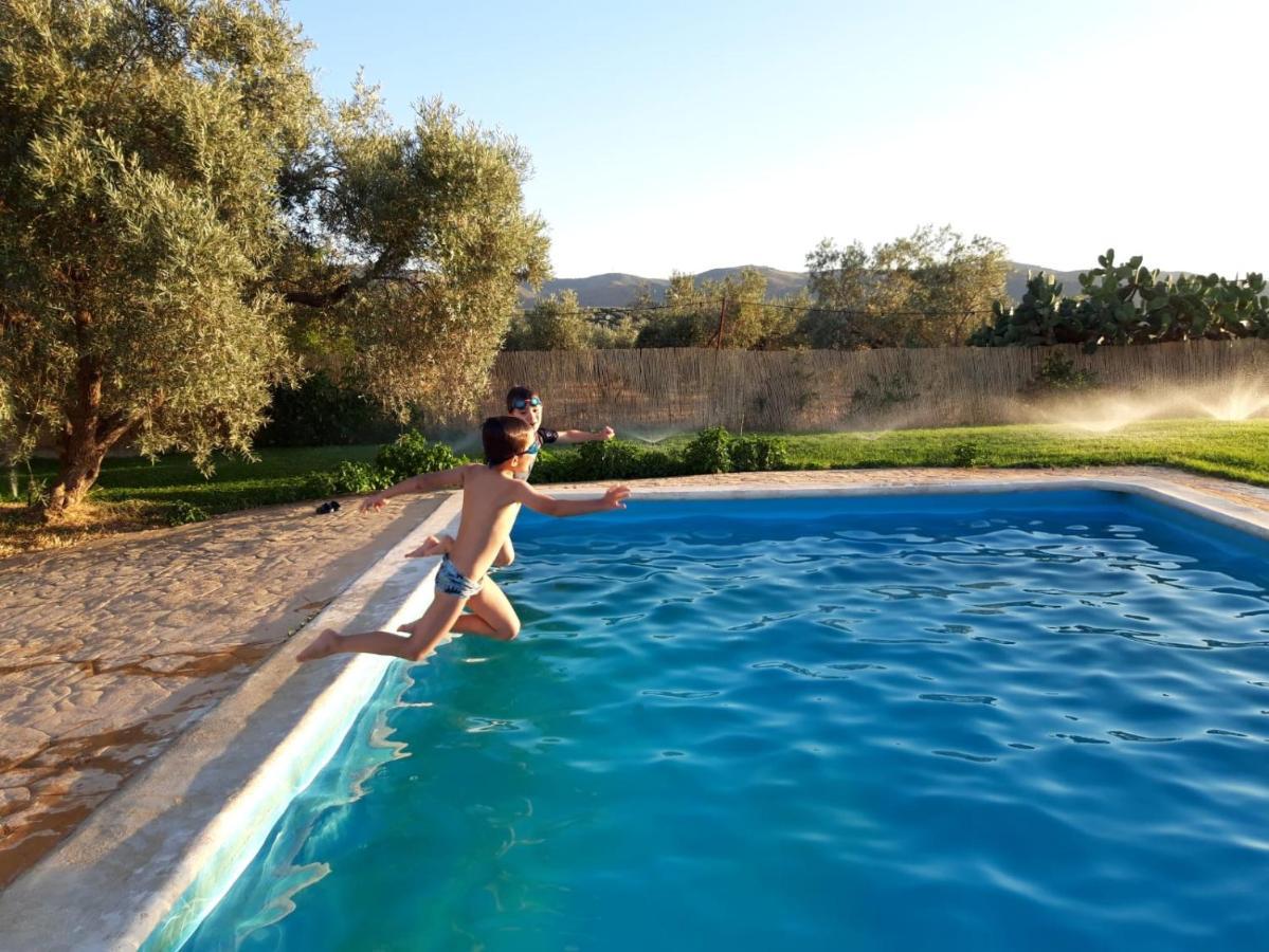 Villa Cortijo Alzamigaja à Archidona Extérieur photo